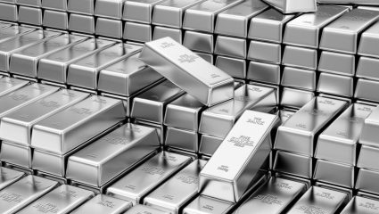 Todays Gold-Silver Price: चांदीच्या दरांनी गाठला नवा उच्चांक! अवघ्या 24 तासांत 10 हजारांनी वाढली किंमत