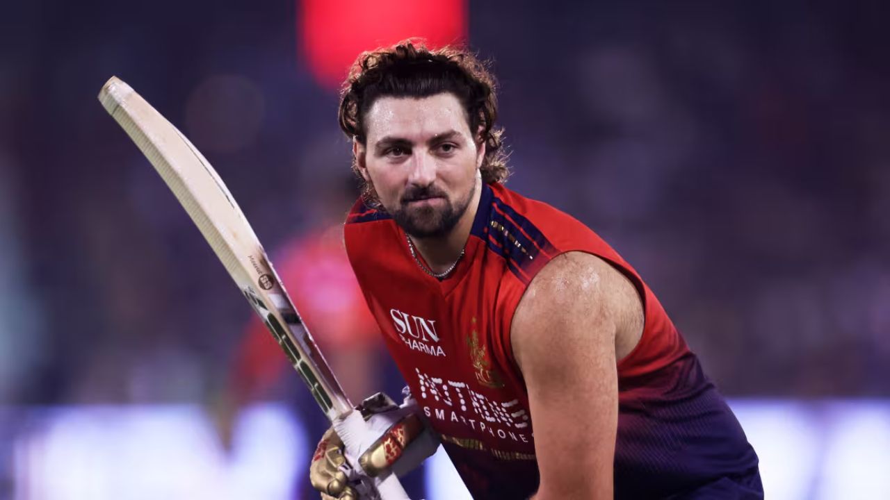 RCB चॅम्पियन पण सेलिब्रेशनला गालबोट; Tim David वर मोठी कारवाई, नेमका विषय काय?