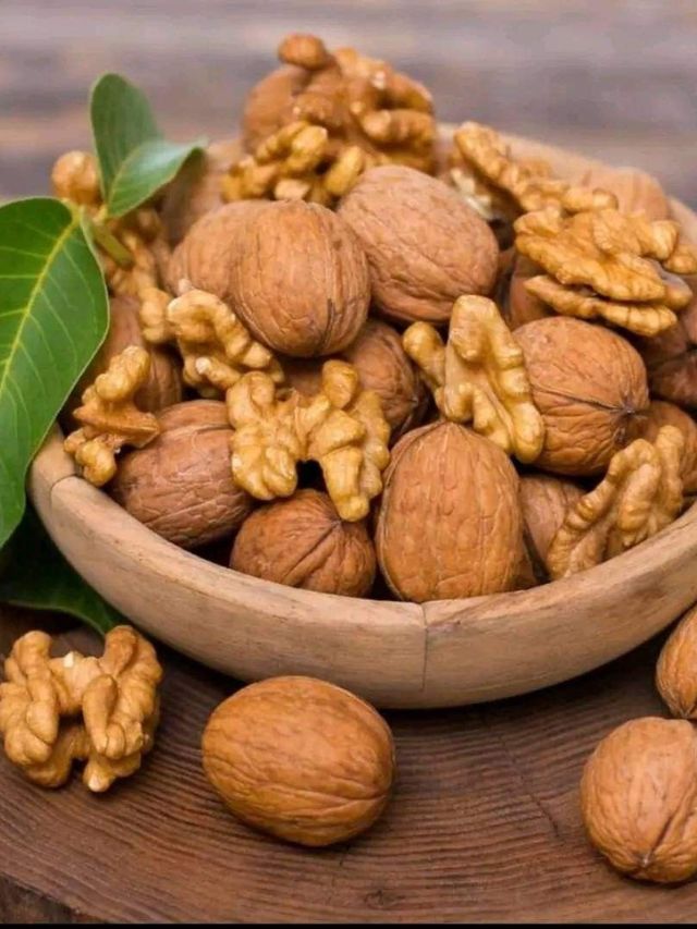 दररोज अक्रोड खाण्याचे काय आहेत फायदे