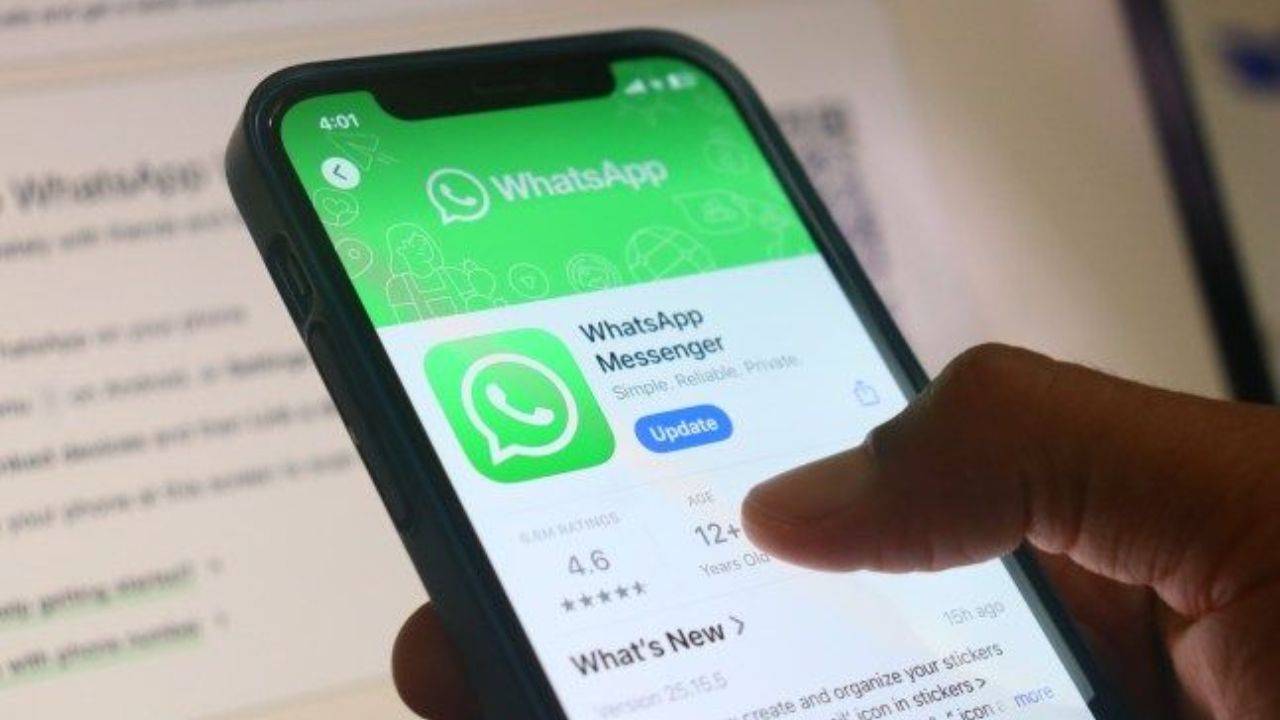 WhatsApp Update: स्कॅमर्सची खैर नाही! अनोळखी नंबरवरून मेसेज येताच यूजर्सना मिळणार इशारा; कसं काम करणार नवं फीचर?