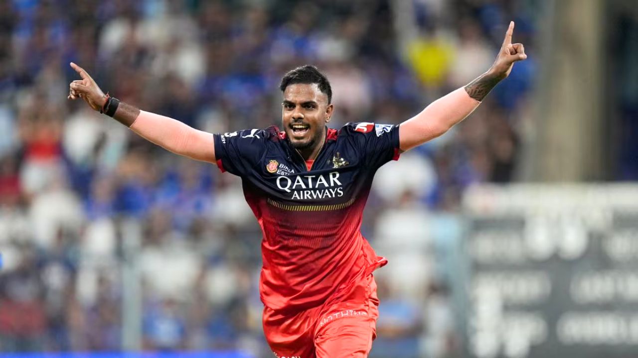 Cricket News: लैंगिक शोषणाच्या आरोपांनंतर RCB ने फिरवली पाठ; ‘हा’ खेळाडू आता कमबॅकसाठी सज्ज