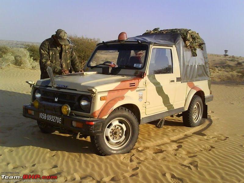 Maruti Suzuki Gypsy- अनेक दशकांपासून भारतीय सैन्याची विश्वासू साथीदार असलेली जिप्सी तिच्या हलक्या वजनामुळे आणि उत्कृष्ट ऑफ-रोड क्षमतेमुळे प्रसिद्ध आहे. डोंगराळ आणि कठीण भूप्रदेशात गस्तीसाठी तिचा मोठ्या प्रमाणावर वापर करण्यात आला.