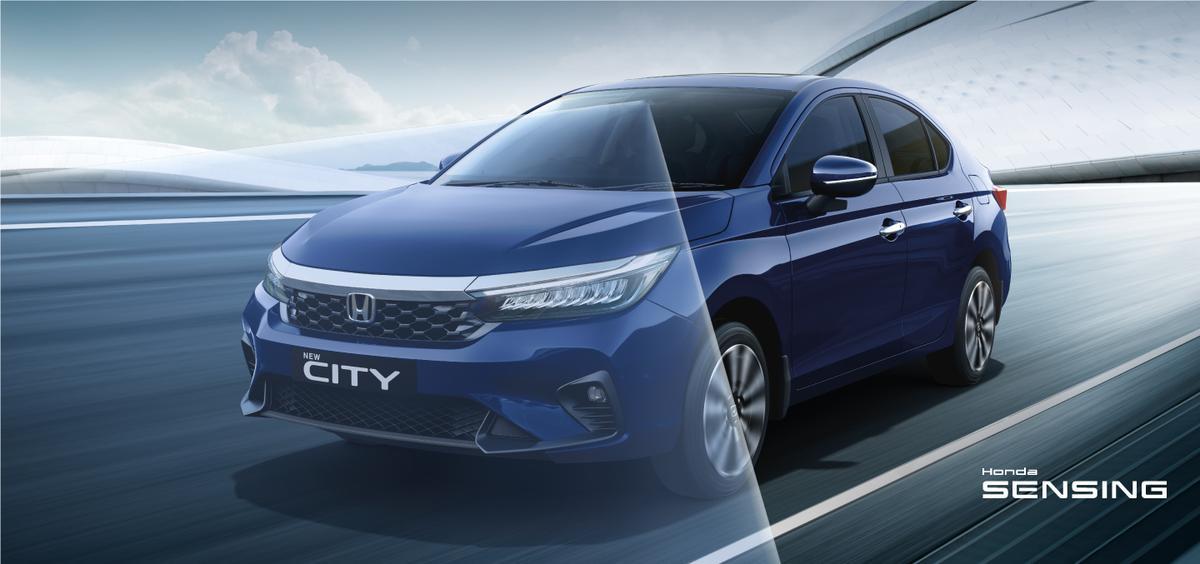 Honda Cars India – ब्रँड अॅम्बेसेडर: Taapsee Pannu- होंडा सिटी हे नाव भारतीय ग्राहकांमध्ये आजही प्रतिष्ठेचे मानले जाते. कंपनीची एलिव्हेट SUV आणि अमेझ सेडान देखील लोकप्रिय आहेत. तापसी पन्नू यांनी होंडाच्या ब्रँड मोहिमांमध्ये काम केले आहे. उत्कृष्ट इंजिन परफॉर्मन्स आणि आरामदायी ड्रायव्हिंग अनुभव ही होंडाची ओळख आहे.