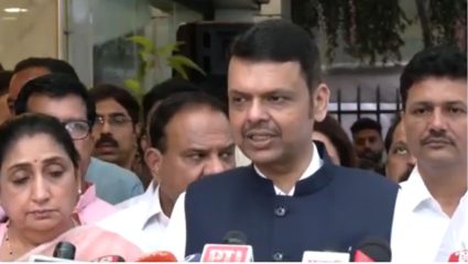 ‘सरकारचा हस्तक्षेप नाही’; मनोज जरांगे यांच्या आरोपांवर देवेंद्र फडणवीस यांचे स्पष्टीकरण