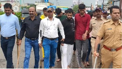 Kalyan Crime: 16 वार करून ‘पेंद्या भाई’ची हत्या; आरोपींची पोलिसांनी भर रस्त्यात काढली धिंड