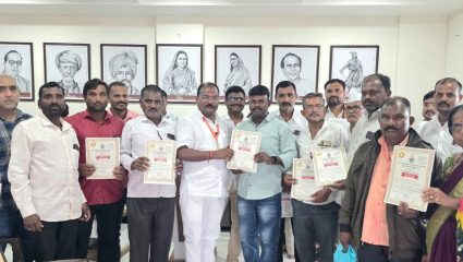 Ahilyanagar News: युवा शेतकऱ्यांसाठी रोजगाराची नवी दिशा; प्रशिक्षणानंतर प्रमाणपत्रांसह शासकीय योजनांची माहिती