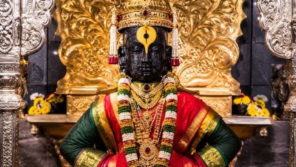 Ashadhi Ekadashi Special: भगवान विठ्ठलांच्या गळ्यात वैजयंती माळा का असते, जाणून घ्या त्यामागील कारणे