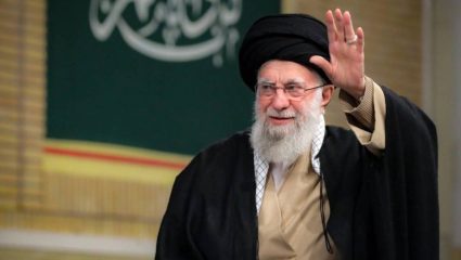 Khamenei Funeral: 69 वर्षांची प्रतीक्षा… खामेनींचा मृतदेह दफन करण्यापूर्वी का नेला जाणार कर्बला आणि नजफला?