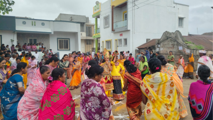 Satara News: ‘विठू नामाचा गजर’ अन् पारंपरिक खेळांची रेलचेल; श्री क्षेत्र देऊरमध्ये गोपाळकाला उत्साहात