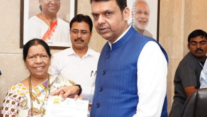 Navi Mumbai: प्रकल्पग्रस्तांची घरे आणि सिडको घरे फ्री होल्ड करावीत, मुख्यमंत्री देवेंद्र फडणवीसांकडे मंदा म्हात्रेंची मागणी