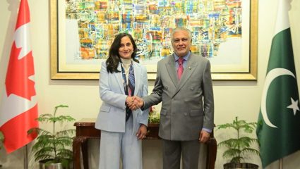 Pakistan Crisis: अमेरिकेनंतर आता कॅनडाकडे पाकिस्तानची मदत याचना; 47 दशलक्ष डॉलर्सच्या मदतीसोबतच रचला भारतविरोधी कट