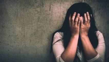 मुलींच्या सुरक्षेचा प्रश्न पुन्हा ऐरणीवर! 16 वर्षीय अल्पवयीन मुलीवर सामूहिक अत्याचार; हॉटेल चालकासह तिघे पोलिसांच्या ताब्यात