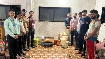 FDA Raid : भेसळीचा संशय; बीडमधील मिठाई उत्पादन केंद्रावर FDA ची कारवाई, गुन्हा दाखल