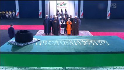 Ali Khamenei: हिंदू, मुस्लिम, शीख, ख्रिश्चन… भारताकडून अयातुल्ला खामेनींना आदरांजली; इराणमध्ये 6 दिवसांचा अंत्यविधी सोहळा