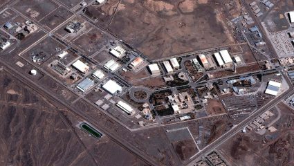 Iran Nuclear: 14-कलमी शांतता कराराच्या चिंधड्या उडवत इराणचे अणु ठिकाणांवर गुप्त मिशन; सॅटेलाइट इमेजेसने सत्य आले समोर