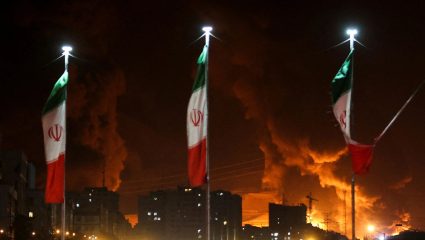 IRGC : ट्रम्पच्या धमकीनंतर इराणी ‘Revenge Policy’वर जागतिक चर्चेत; आधी पण ‘या’ मोठ्या घटनांचा इराणने घेतला होता बदला