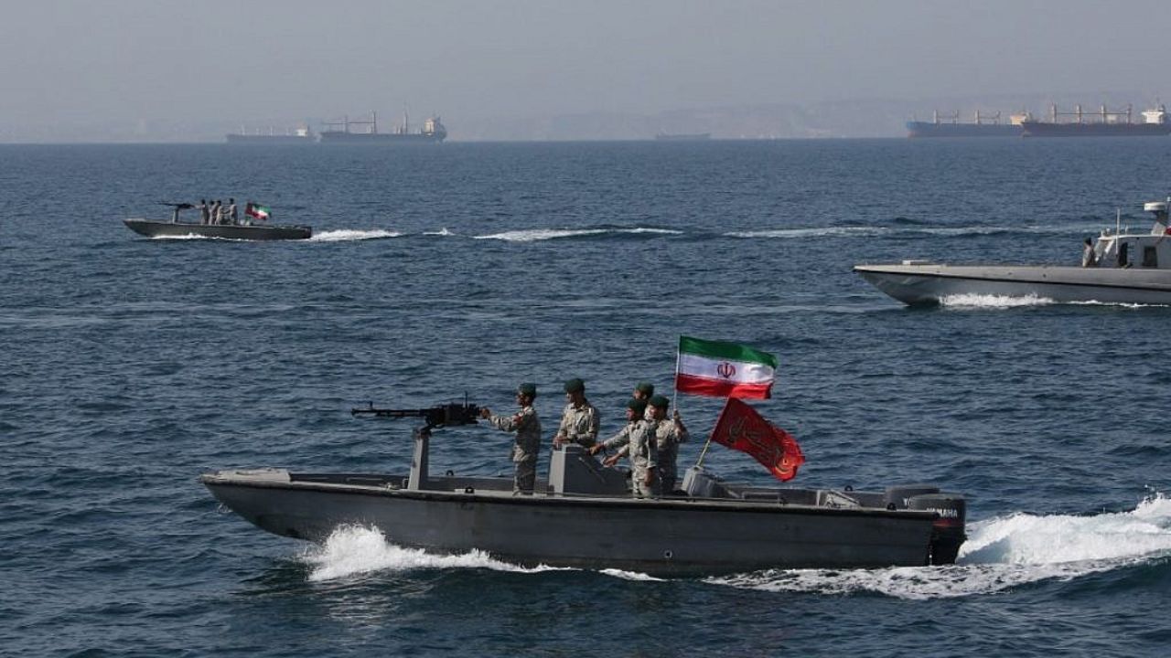 Iran vs USA: ‘होर्मुझ सामुद्रधुनी आमची लक्ष्मणरेषा, हस्तक्षेप केलात तर…’; बहरीनमधील 12 देशांच्या बैठकीनंतर इराण अमेरिकेवर भडकला