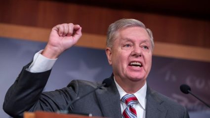 Lindsey Graham : युक्रेन दौरा, इराणची उघड धमकी अन् आकस्मिक मृत्यू! अमेरिकन सिनेटरच्या निधनाने खळबळ; विषबाधेचा संशय