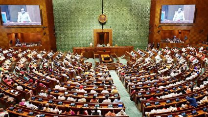 Parliament Monsoon Session: पेपरफुटीच्या मुद्द्यावरून सत्ताधारी-विरोधक आक्रमक! संसदेच्या दोन्ही सभागृहांचे कामकाज स्थगित