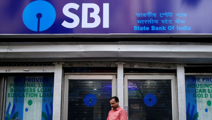 SBI खातेदारांसाठी अत्यंत महत्त्वाची बातमी! रिवॉर्ड पॉइंट्सबाबत मोठा नियम; त्वरित करा ‘हे’ काम