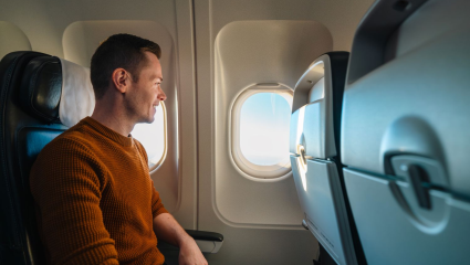 Flight Ticket:  विंडो सीटसाठी जादा पैसे का? एअरलाईन्सच्या Seat Selection Fee चं संपूर्ण गणित