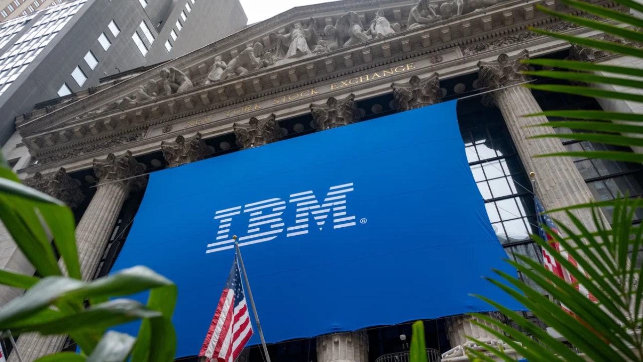 Global IT Crisis: Share Market मध्ये खळबळ, IBM चा शेअर पत्त्यांसारखा कोसळला; भारतीय IT कंपन्यांचे हजारो कोटी बुडाले