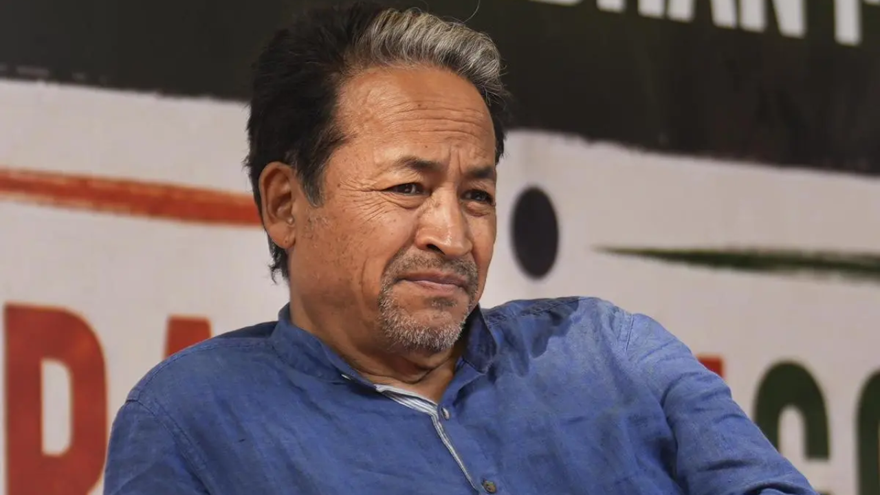 Sonam Wangchuk: उपोषणामुळे चर्चेत असलेले सोनम वांगचुक पैसे कसे कमवतात? किती आहे त्यांची एकूण नेटवर्थ?