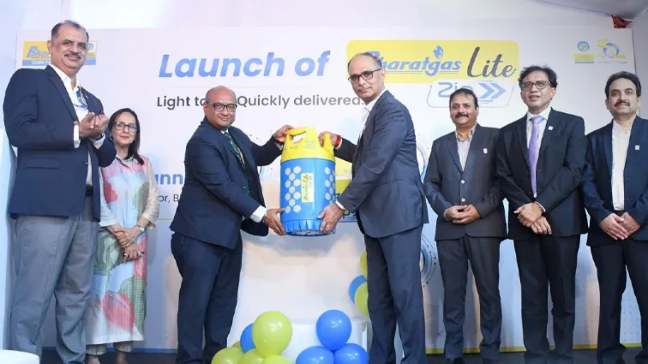 LPG ग्राहकांना मोठा दिलासा! भारत गॅसने आणला हलका सिलेंडर, आता होणार फास्ट डिलिव्हरी; तात्काळ कनेक्शनसाठी ‘हे’ करा