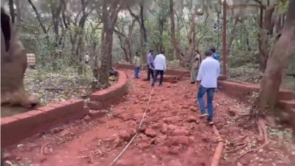 रेकॉर्डब्रेक पावसाचा माथेरानला फटका, शारलोट लेक ते सनसेट पॉईंट रस्ते खराब,पर्यटकांच्या सुरक्षेसाठी नगरपरिषदेचा महत्त्वाचा निर्णय