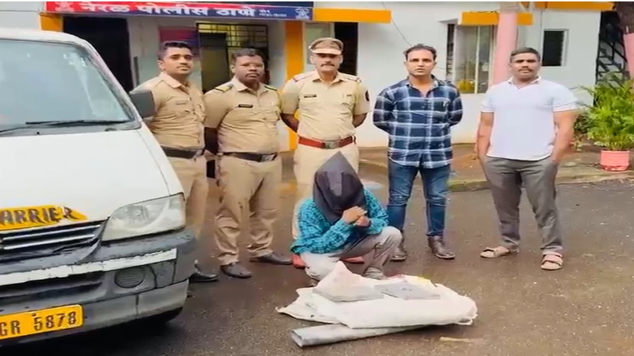 Neral News: मोबाईल टॉवर बॅटरी चोरीचा पर्दाफाश; दोन आरोपी अटकेत, ₹4.78 लाखांचा मुद्देमाल जप्त