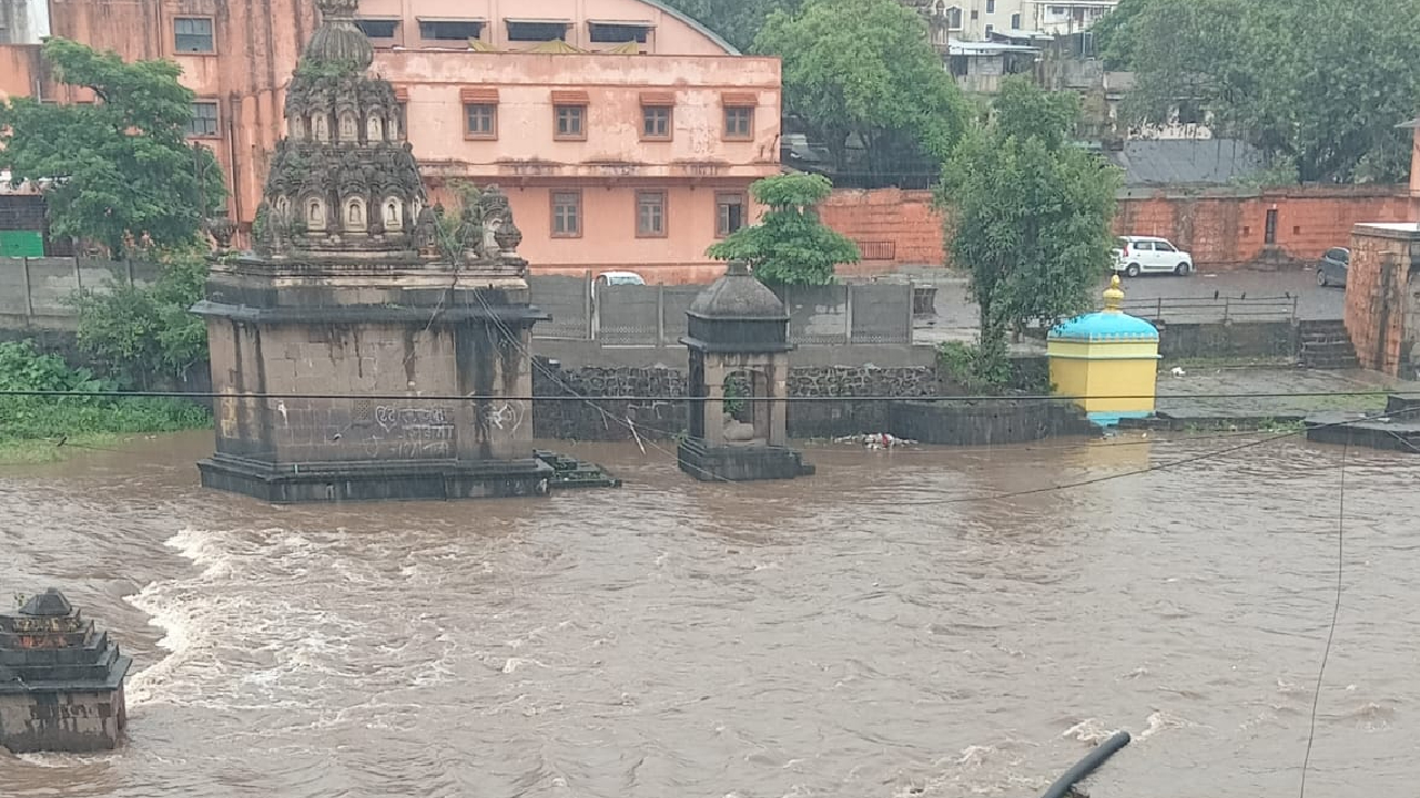 हाहा:कार! वाई तालुक्यात अतिवृष्टी; मुसळधार पावसामुळे पूल पाण्याखाली; अनेक गावांचा संपर्क तुटला