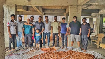 पावसाच्या सरींमध्ये रुजतंय हरित स्वप्न; ‘फॉरेस्ट’चा १० लाख सीडबॉल्सचा संकल्प