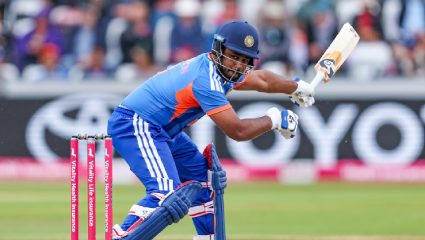 ‘जो रन्स करत नाही किंवा ज्याच्या…’; Sanju Samson ला वगळल्याने भडकला पार्थिव पटेल?