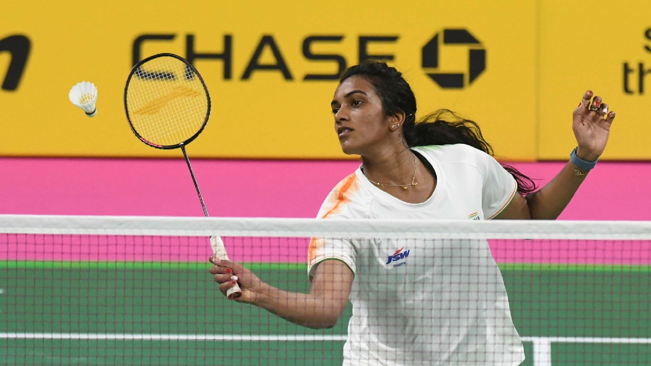 चीनी भिंत भेदण्याचे आव्हान! एकही शॉट न खेळता PV Sindhu ची सेमीफायनलमध्ये धडक; वॉकओव्हरचा मिळाला फायदा