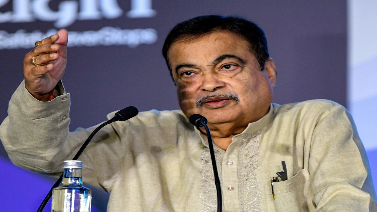 Nitin Gadkari : E20 पेट्रोलबाबत मोठा खुलासा; इंजिन, मायलेजच्या चर्चांवर नितीन गडकरींचे स्पष्ट उत्तर