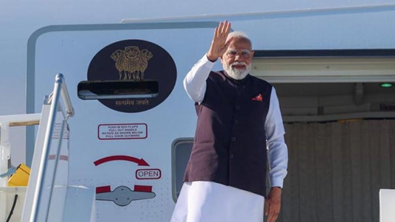 PM Modi Foreign Visit : PM मोदींच्या परदेश दौऱ्याला आजपासून सुरुवात; संरक्षण, गुतंवणूक आणि FTA वर होणार महत्त्वपूर्ण चर्चा