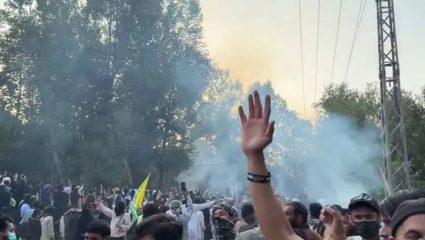 PoK protests: सर्वत्र फक्त मृतदेह…! पाकव्याप्त काश्मीरमध्ये रक्तपात उसळला; निवडणुकीत उघडपणे गैरप्रकार
