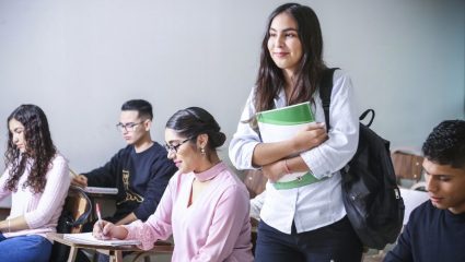 Student Motivation: स्पर्धा परीक्षेची तयारी करताना मन खचतंय? मग या कठीण काळात ‘हे’ विचार नक्की वाचा