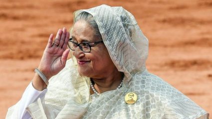 Sheikh Hasina: मी पुन्हा येईन! मृत्युदंडाची आणि अटकेची धमकी तरीही मायदेशी परतणार शेख हसीना; राजकीय वर्तुळात खळबळ
