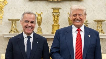 US Canada Trade : ट्रम्प यांचा मोठा निर्णय! कॅनडावर फोडला टॅरिफ बॉम्ब; व्यापारयुद्ध पेटणार?