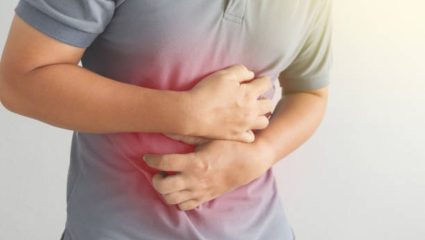पावसाळ्यात पोटाचे विकार कशामुळे होतात? वाढत्या वेदनांपासून आराम मिळवण्यासाठी करा ‘हे’ घरगुती उपाय, राहाल कायमच फिट