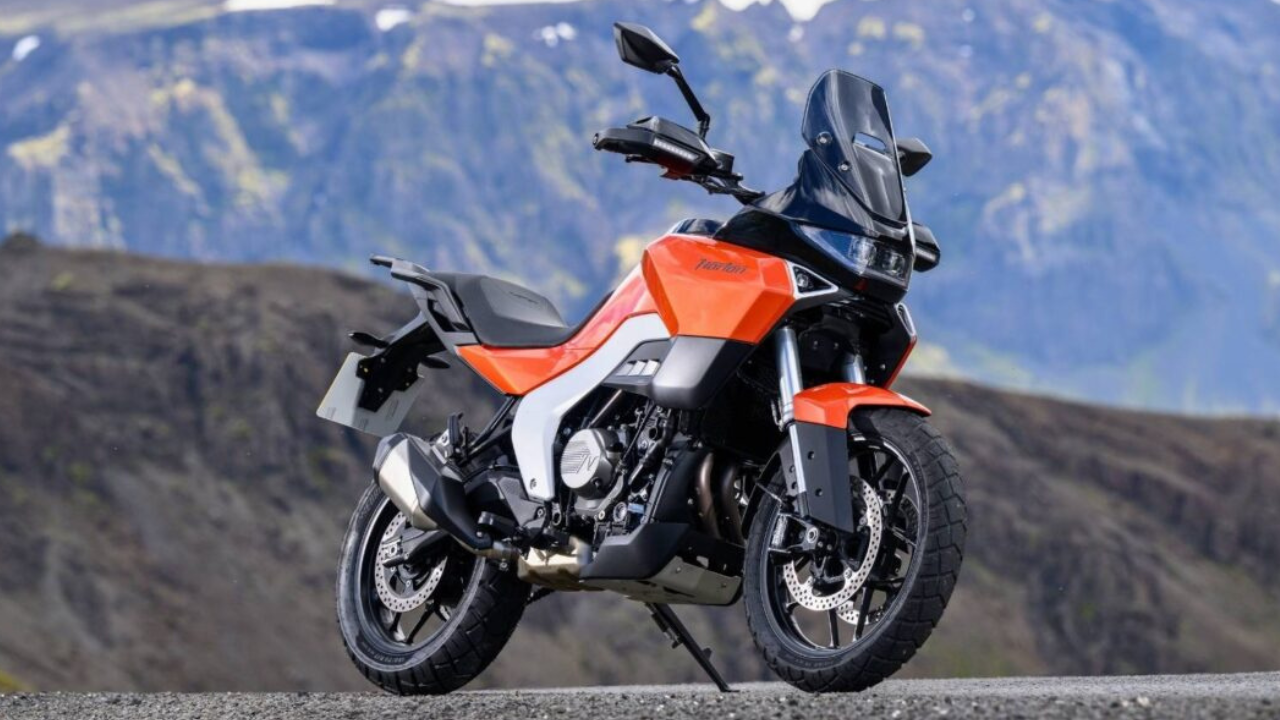 Adventure Bikes: रॉयल एनफिल्ड ते हिरो! पुढील १२ महिन्यांत भारतात येणार या ४ नव्या पॉवरफुल अॅडव्हेंचर बाइक्स ! पाहून घ्या एक झलक Adventure Bikes: रॉयल एनफिल्ड ते हिरो! पुढील १२ महिन्यांत भारतात येणार या ४ नव्या पॉवरफुल अॅडव्हेंचर बाइक्स ! पाहून घ्या एक झलक