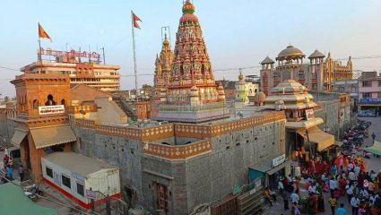 तेजोत्सवात न्हाले विठ्ठल मंदिर! संपू्र्ण परिसर झाला प्रकाशमय; पंढरीचे आध्यात्मिक वैभव खुलले