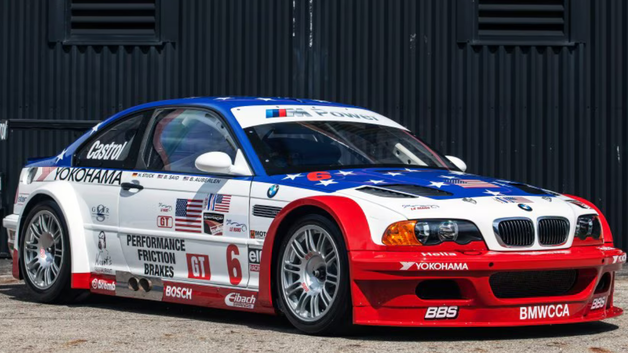 BMW M3 जीटीआर स्ट्रॅसनव्हर्जन (BMW M3 GTR Strassenversion - 2001) अमेरिकन ले मान्स रेसिंग स्पर्धेच्या नियमांची पूर्तता करण्यासाठी बनवलेली ही थेट शर्यतीच्या ट्रॅकवरून रस्त्यावर आलेली कार होती. व्ही८ (V8) इंजिन असणारी ही पहिली एम३ कार होती, जिचे केवळ १० युनिट्स बनवले गेले होते. अत्यंत कमी उत्पादन संख्येमुळे ही बीएमडब्ल्यूची आजवरची सर्वात दुर्मिळ आणि शोधायला कठीण असणारी कार आहे.