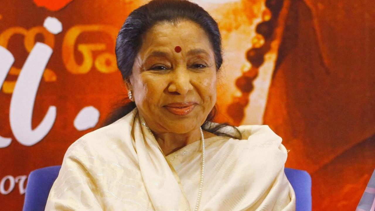 राज्य सरकारचा मोठा निर्णय! ज्येष्ठ गायिका Asha Bhosle यांच्या नावाने ‘जीवन गौरव पुरस्कार’ सुरू; मिळणार १० लाख रुपये