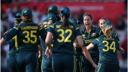 ENG W vs AUS W: कांगारूंचा पुन्हा एकदा महाधमाका! ऑस्ट्रेलियाने इंग्लंडला ७ विकेट्सने चिरडले; सातव्यांदा पटकावले विश्वविजेतेपद