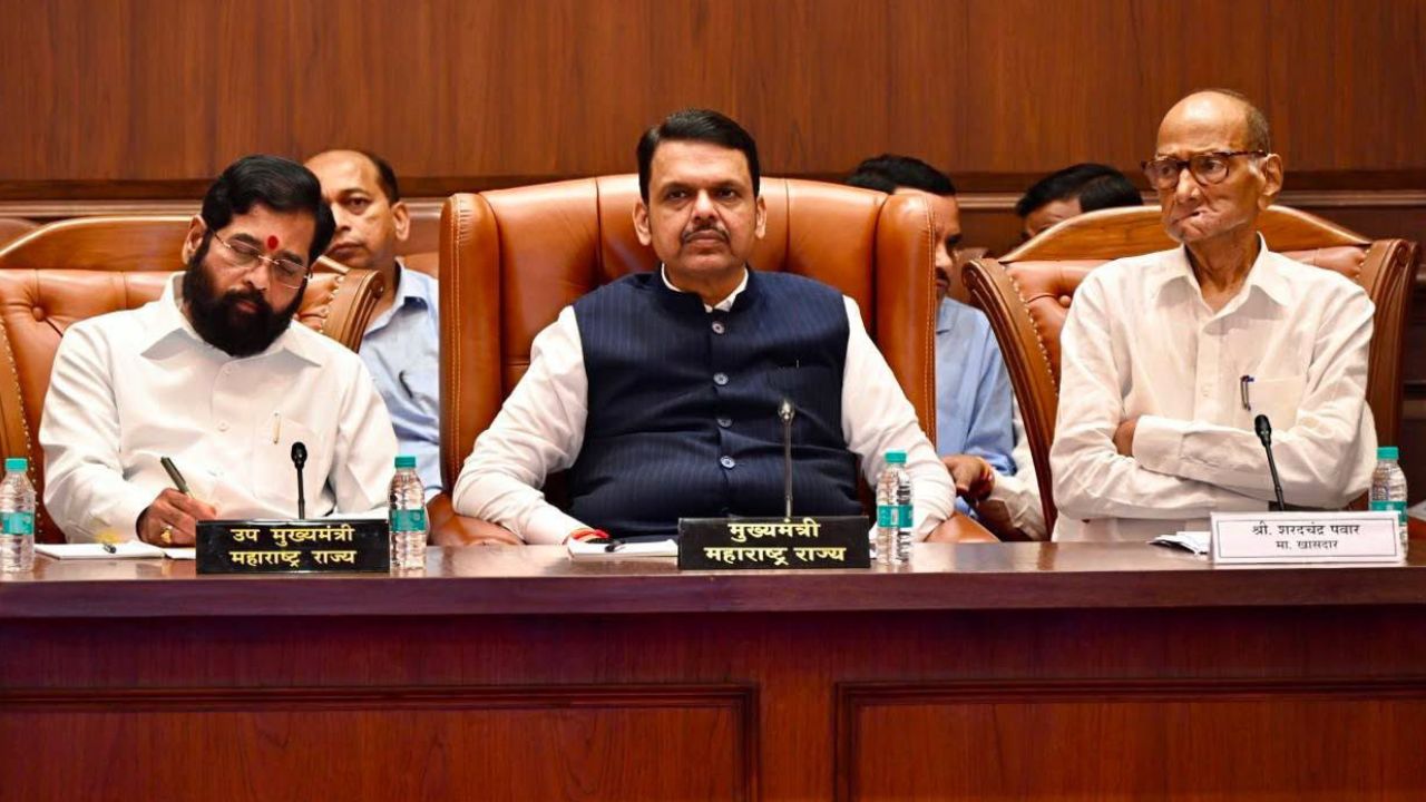 महाराष्ट्र-कर्नाटक सीमाप्रश्नी मोठा निर्णय! फडणवीसांच्या अध्यक्षतेखाली उच्चाधिकार समितीची बैठक