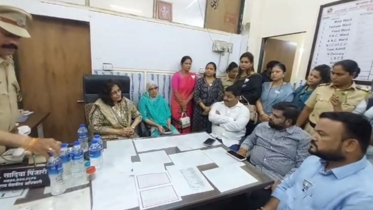 शासकीय रुग्णालयातील डॉक्टर-नर्स मारहाण प्रकरण, मनसेच्या टिकेनंतर भाजप नगरसेवकांनी डॉक्टर आणि नर्सची घेतली भेट