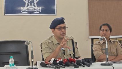 खाकीचा बनाव करून वाहनचालकांना लुटणारी टोळी जेरबंद, पुसेगाव पोलिसांची धडक कारवाई; सात जण अटकेत, २१.१९ लाखांचा मुद्देमाल जप्त