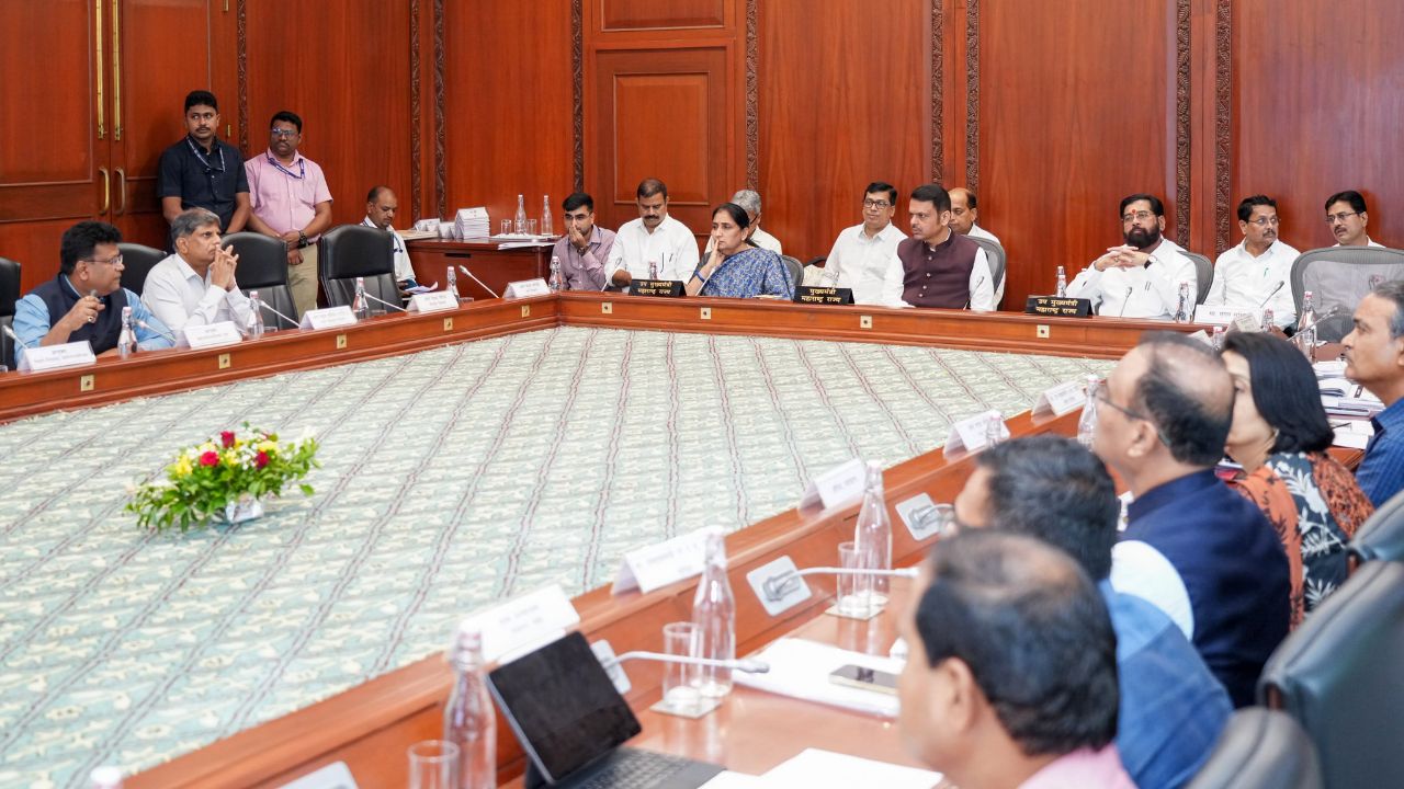 मुख्यमंत्र्यांच्या अध्यक्षतेखाली मंत्रिमंडळात धडाकेबाज निर्णय! अनुसूचित जातीपासून ते कृषी विभागापर्यंत… वाचा एका क्लिकवर